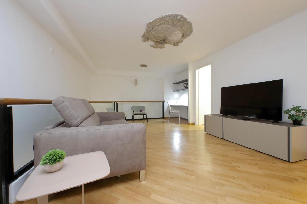 Trevi Suite Apartment - Barberini Roma Esterno foto