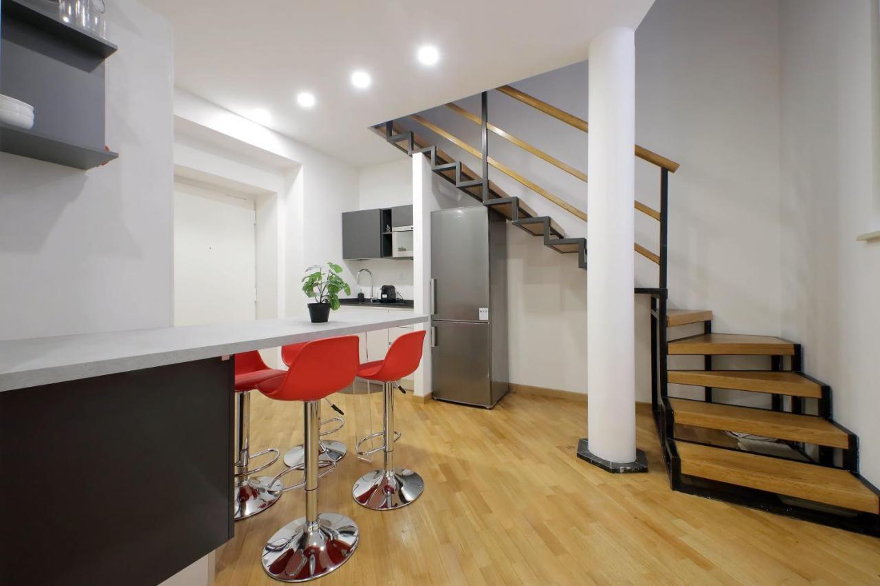 Trevi Suite Apartment - Barberini Roma Esterno foto