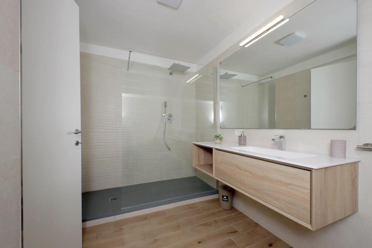Trevi Suite Apartment - Barberini Roma Esterno foto